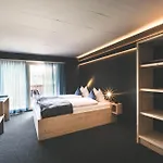 Frutigresort *