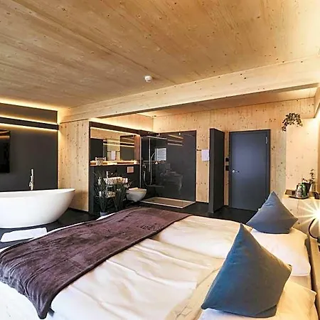 فندق Frutigresort *